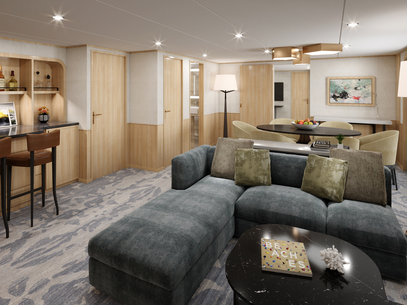 Grand Owner's Suite Midship